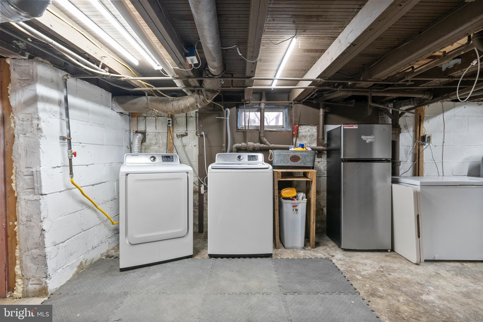 1856 BELLEVUE AVENUE