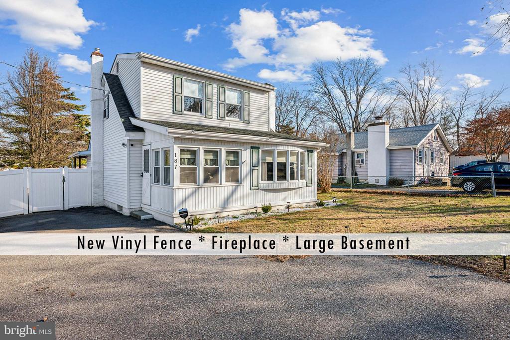 187 WOODLAWN AVENUE