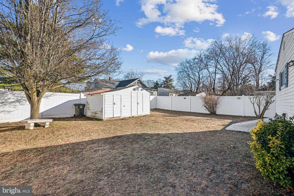 187 WOODLAWN AVENUE