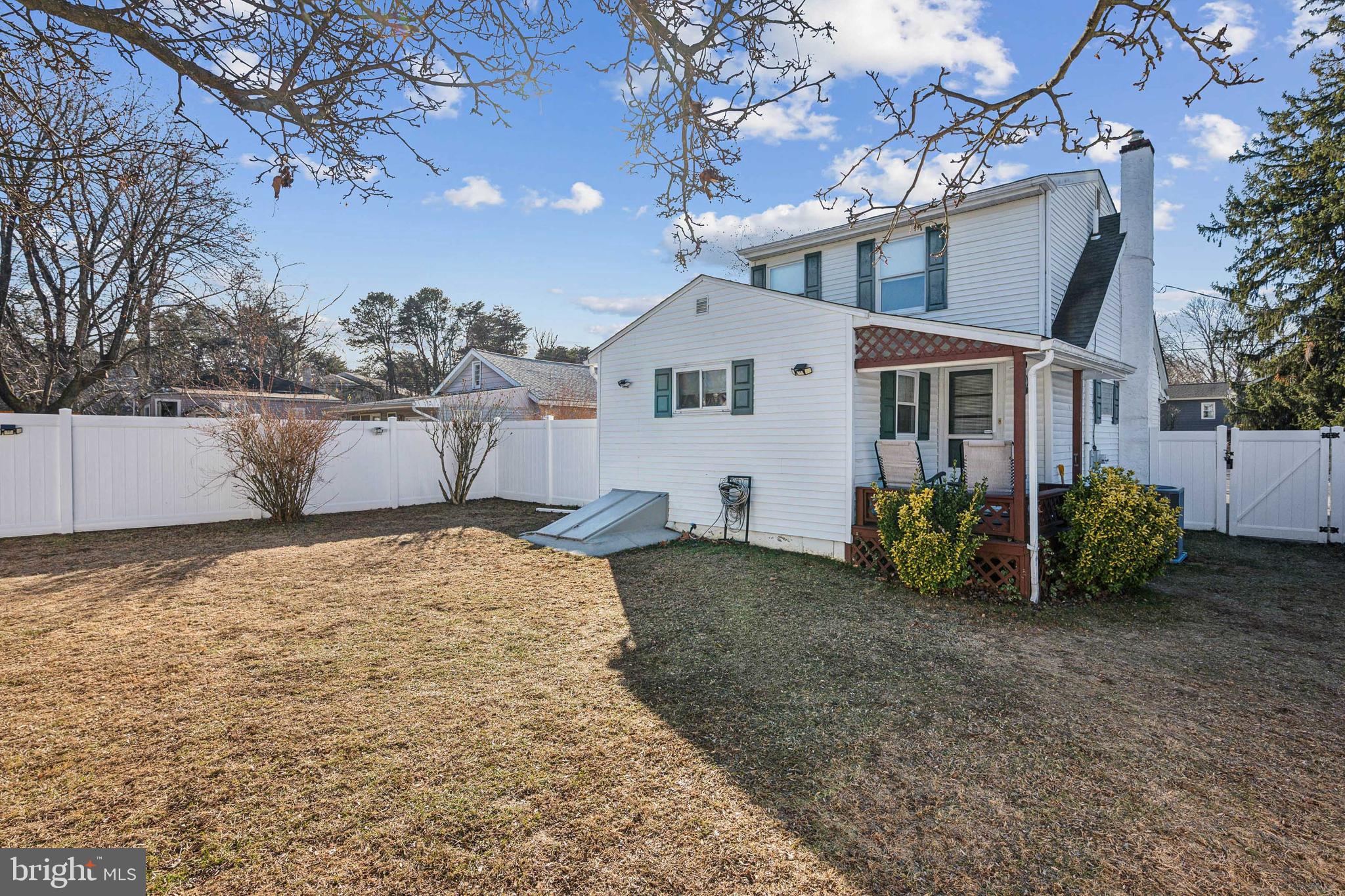 187 WOODLAWN AVENUE