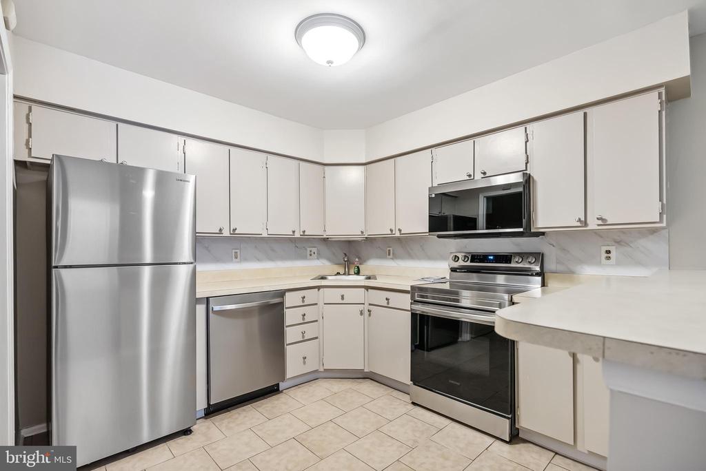15 Devon Pl