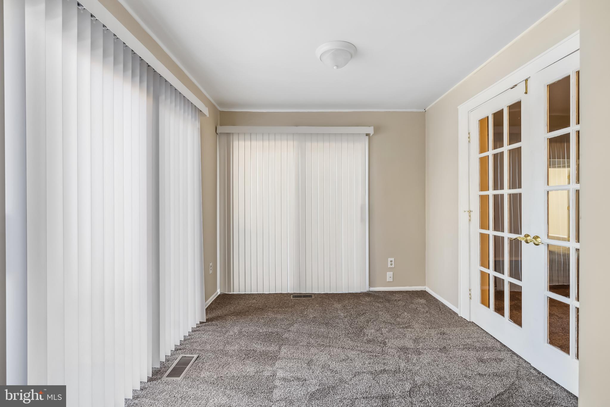 15 Devon Pl