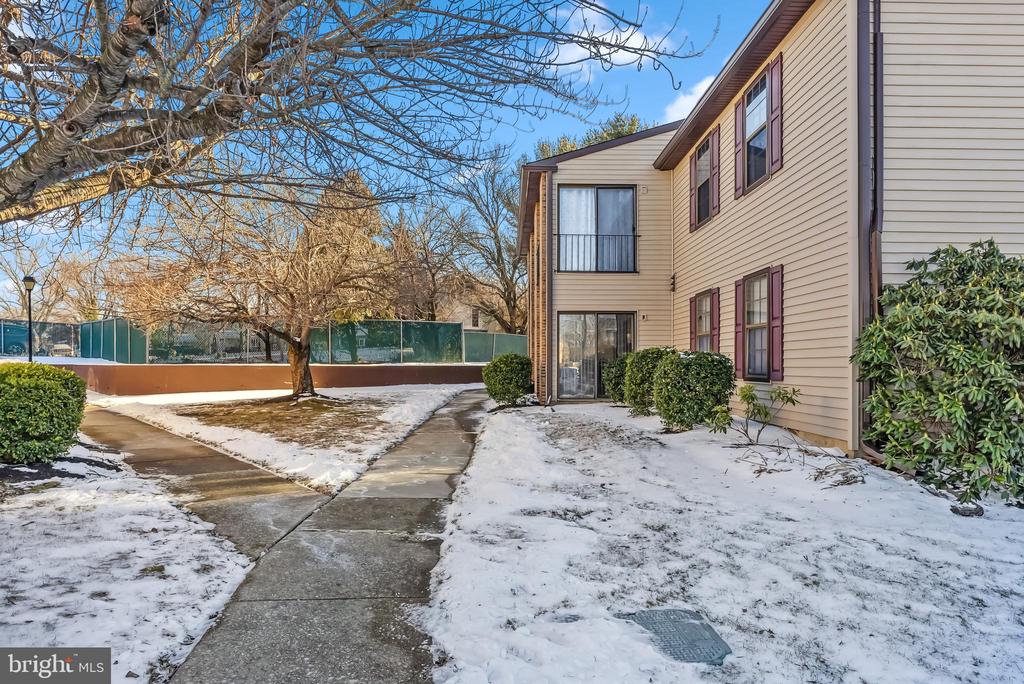 15 Devon Pl