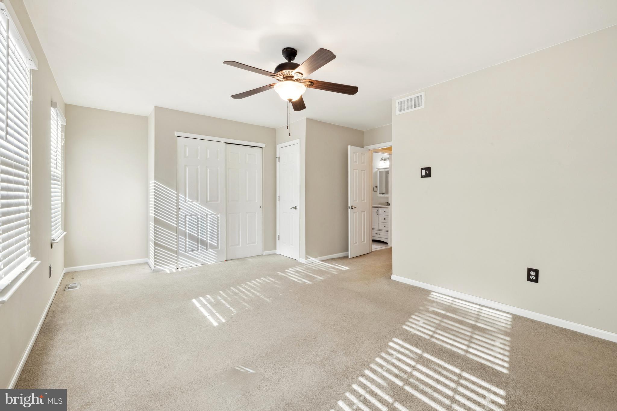 520 ESSEX CT