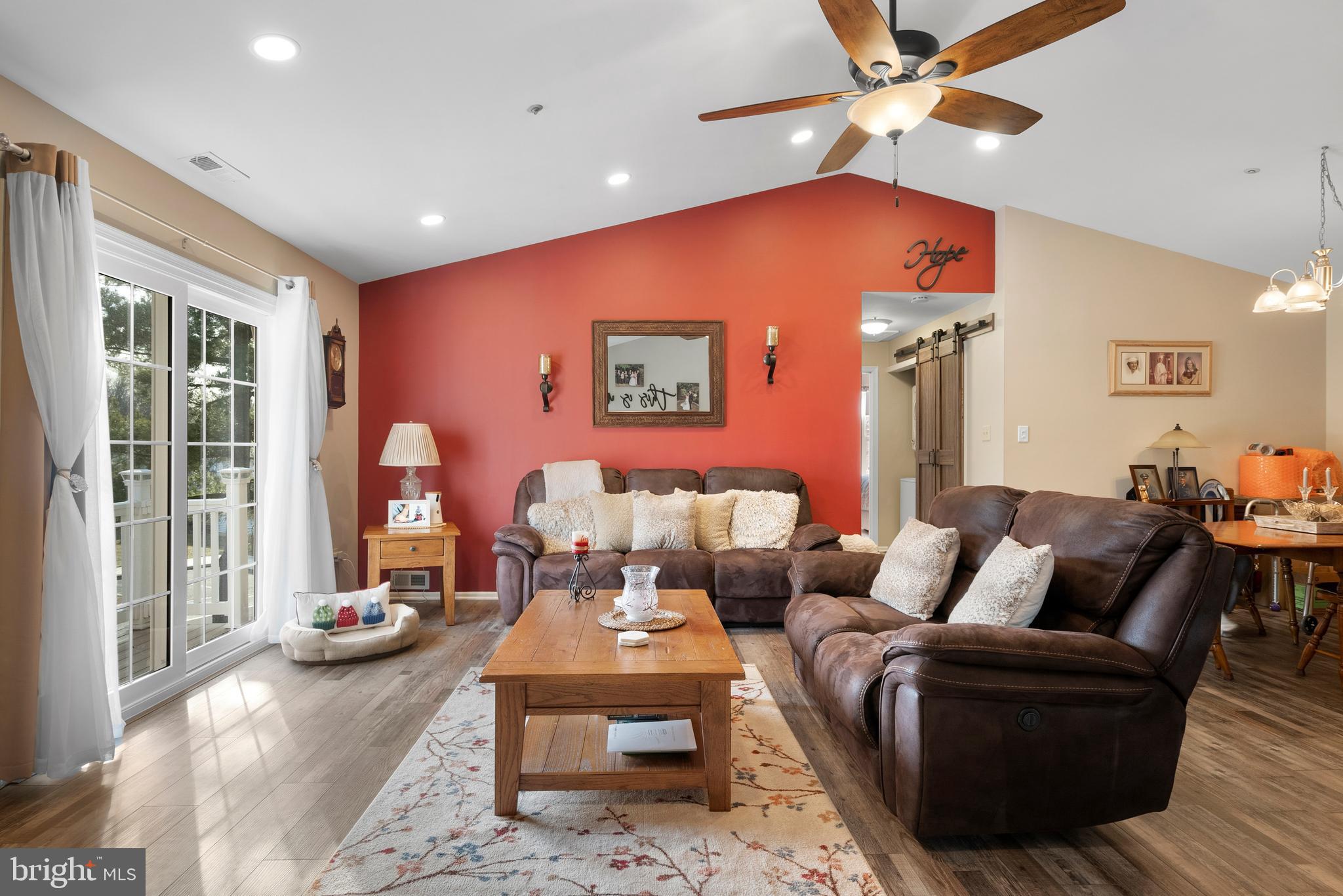 78 Crestmont Dr