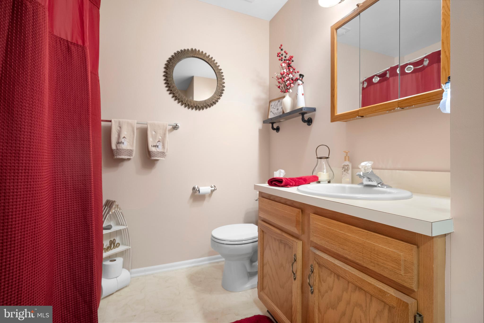 78 Crestmont Dr
