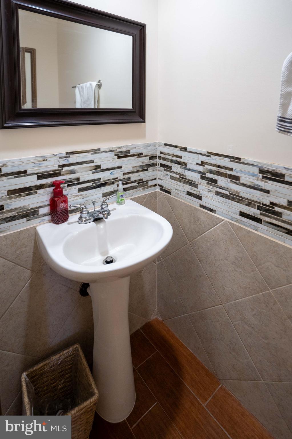 23 RITTENHOUSE SQUARE