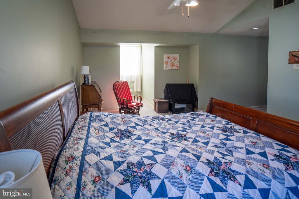 23 RITTENHOUSE SQUARE