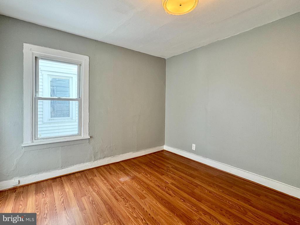 17 WALNUT STREET
