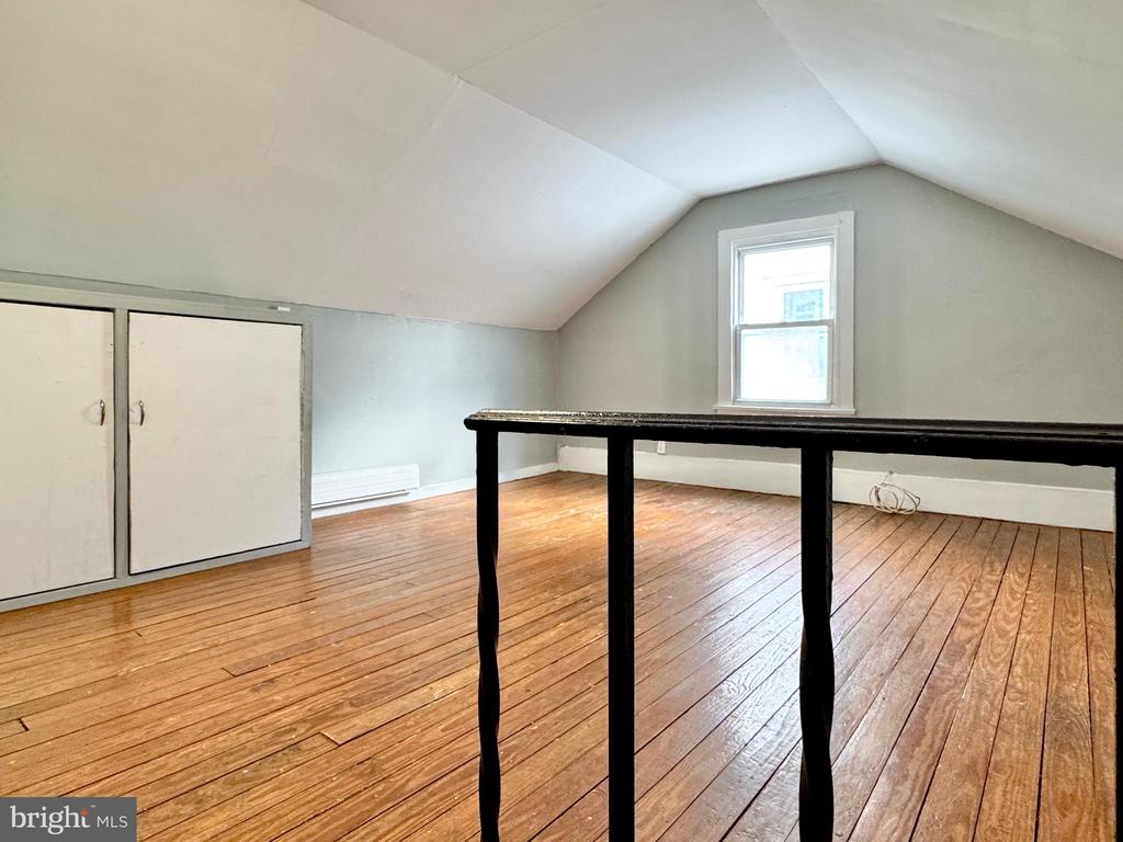 17 WALNUT STREET