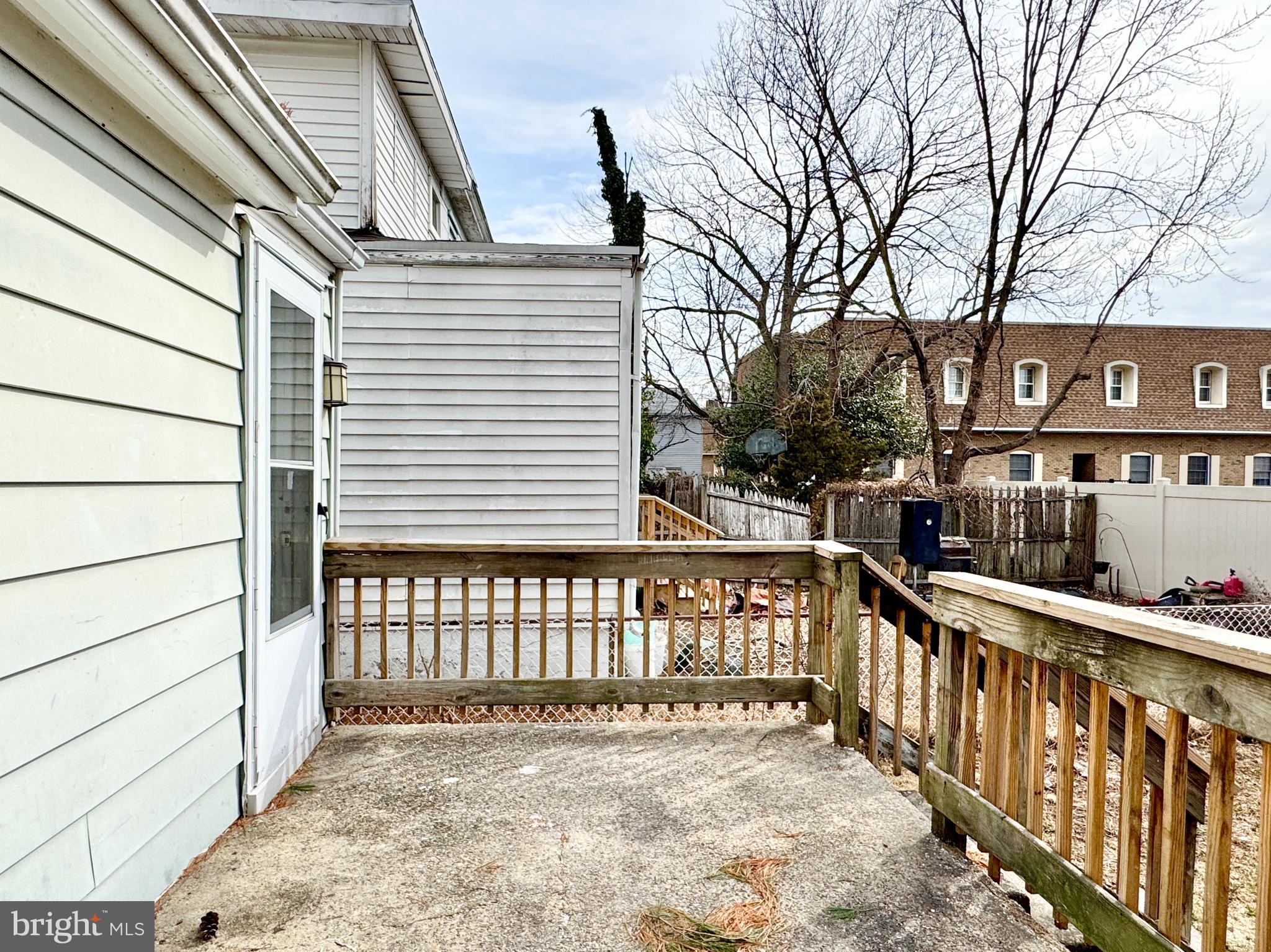 17 WALNUT STREET