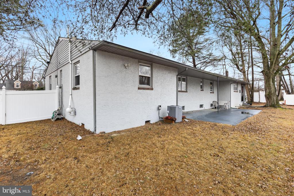 1456 Hurffville Rd