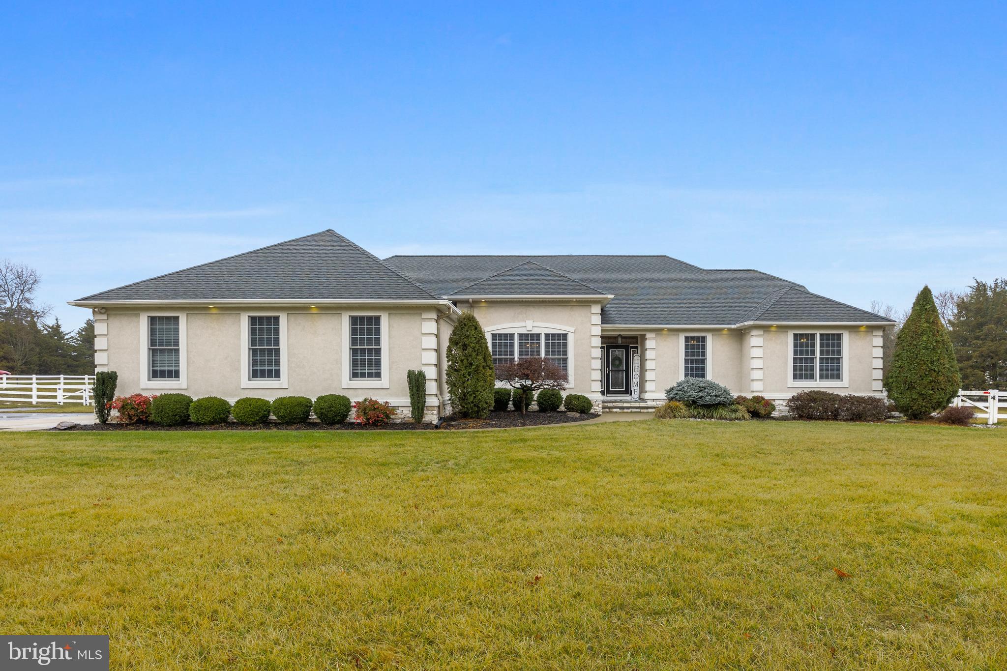 595 Breakneck Rd