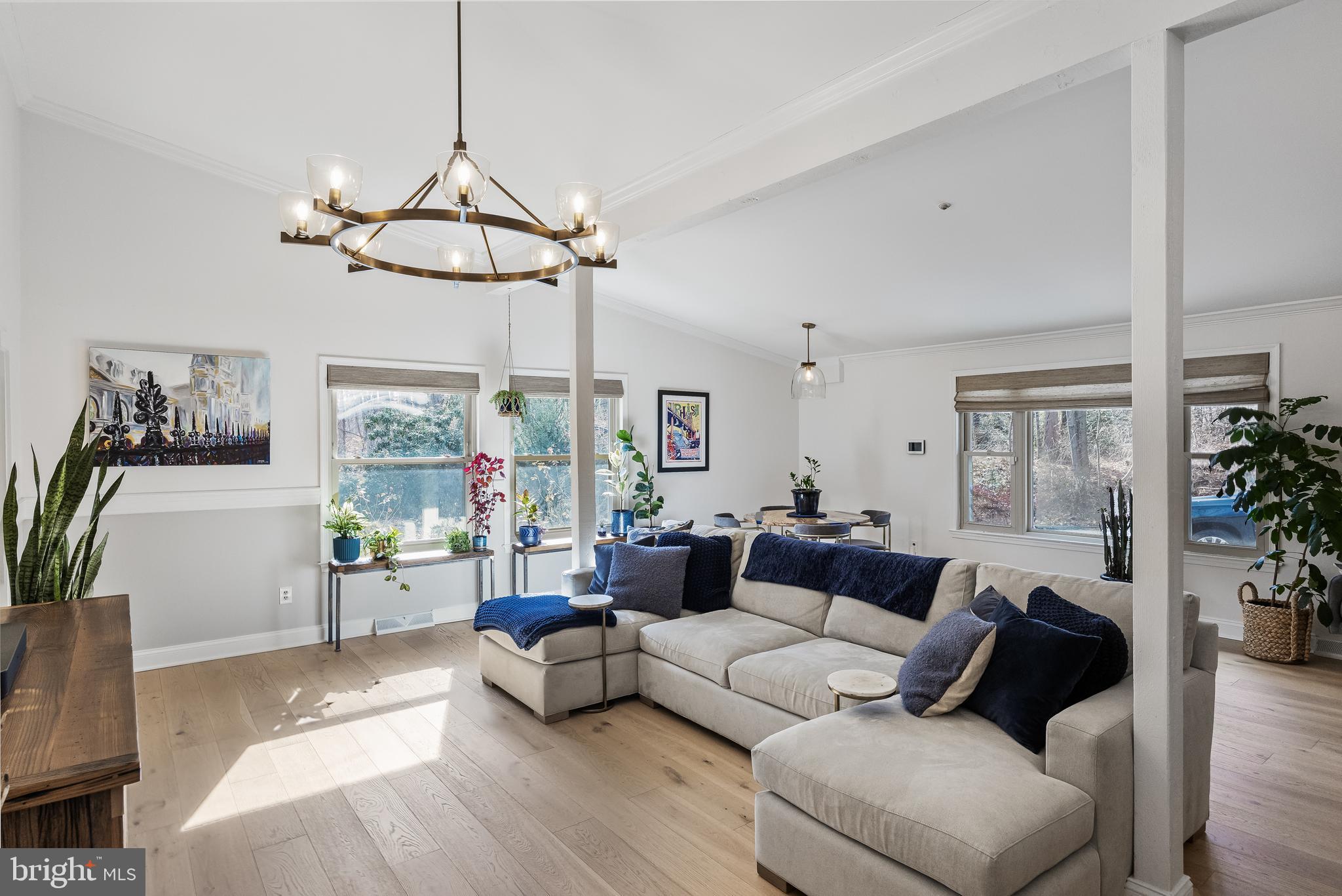 39 Spring Hill Rd