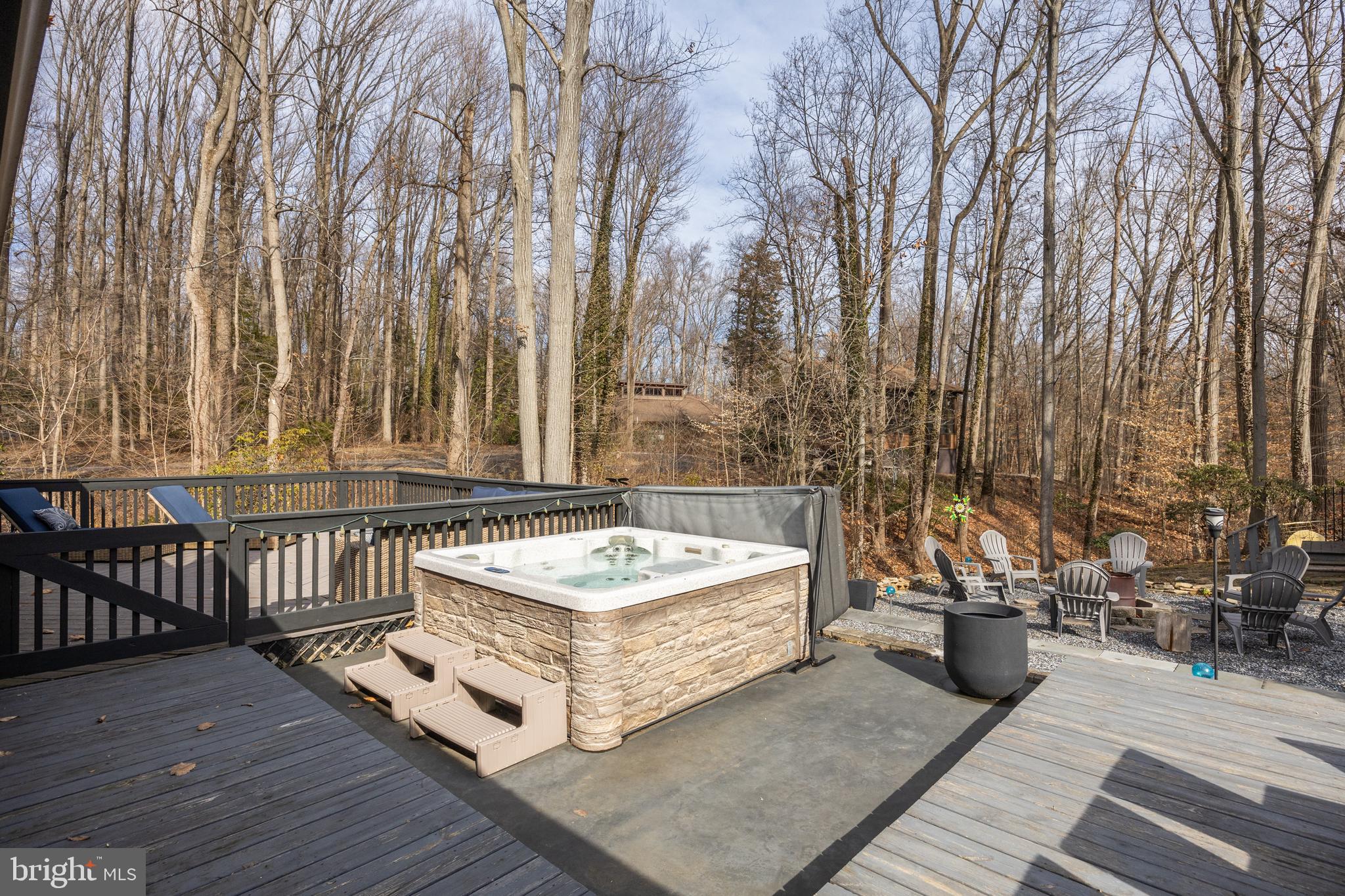39 Spring Hill Rd