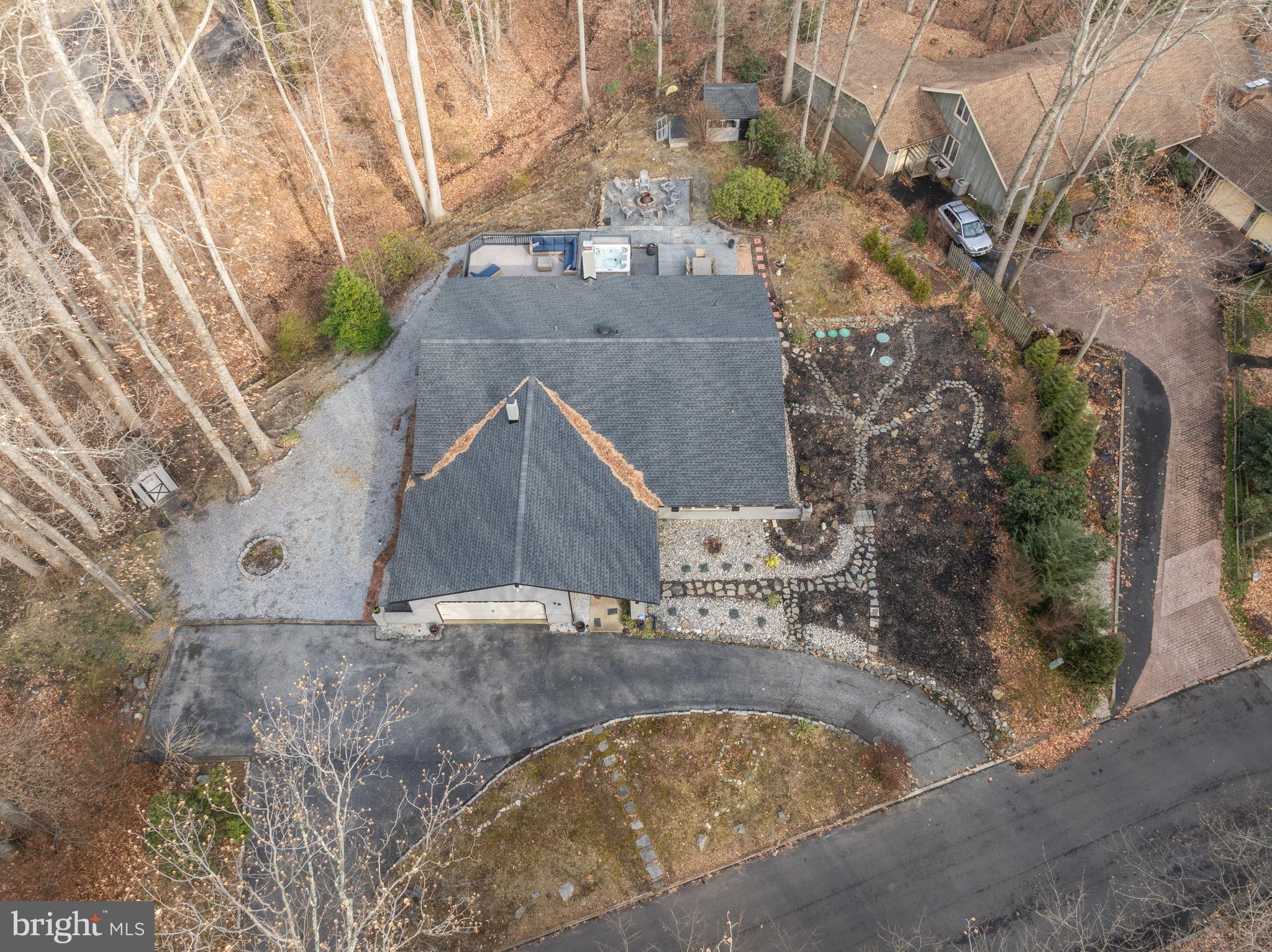 39 Spring Hill Rd