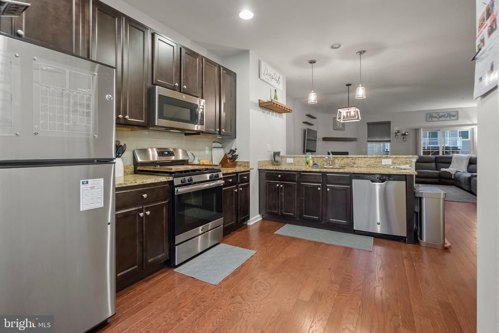 108 Buddy Powell Ln