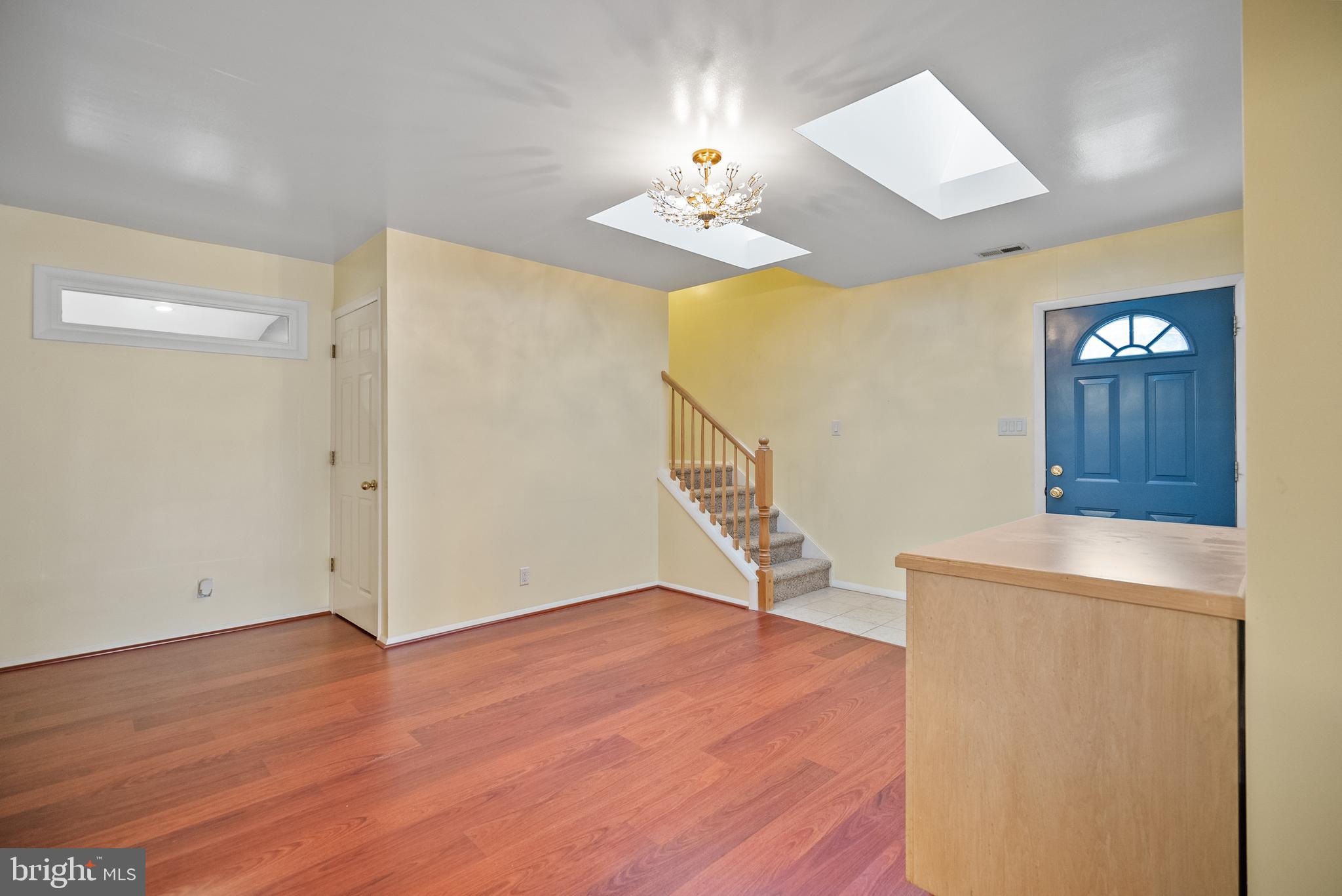 545 Greenbriar Dr