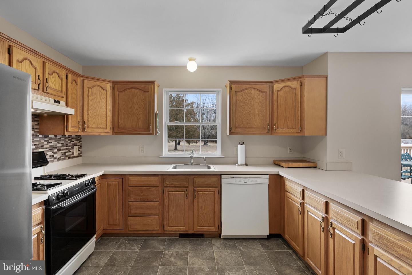 17 Covey Pl