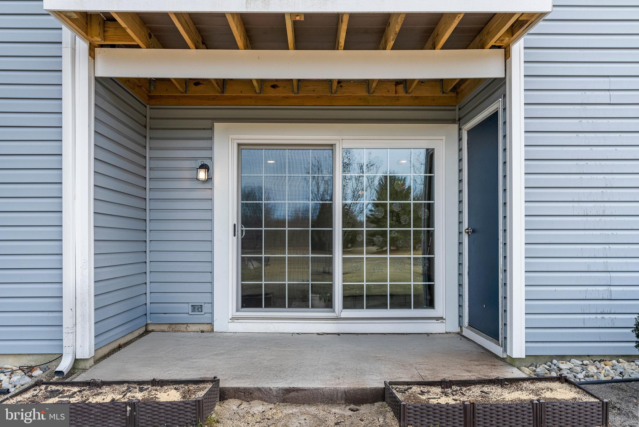 425 Paddock Ct