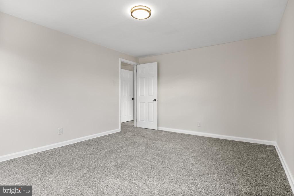 313 Cornell Rd