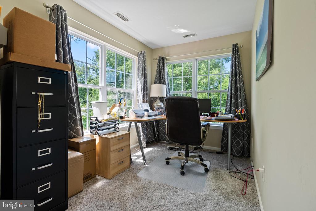 215 Westbrook Dr