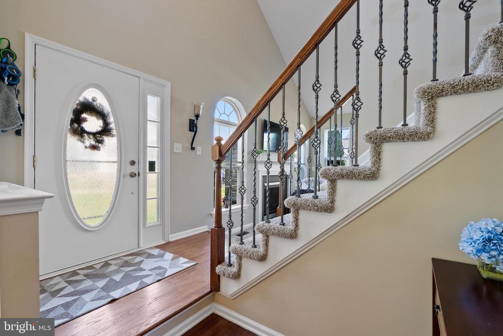 215 Westbrook Dr