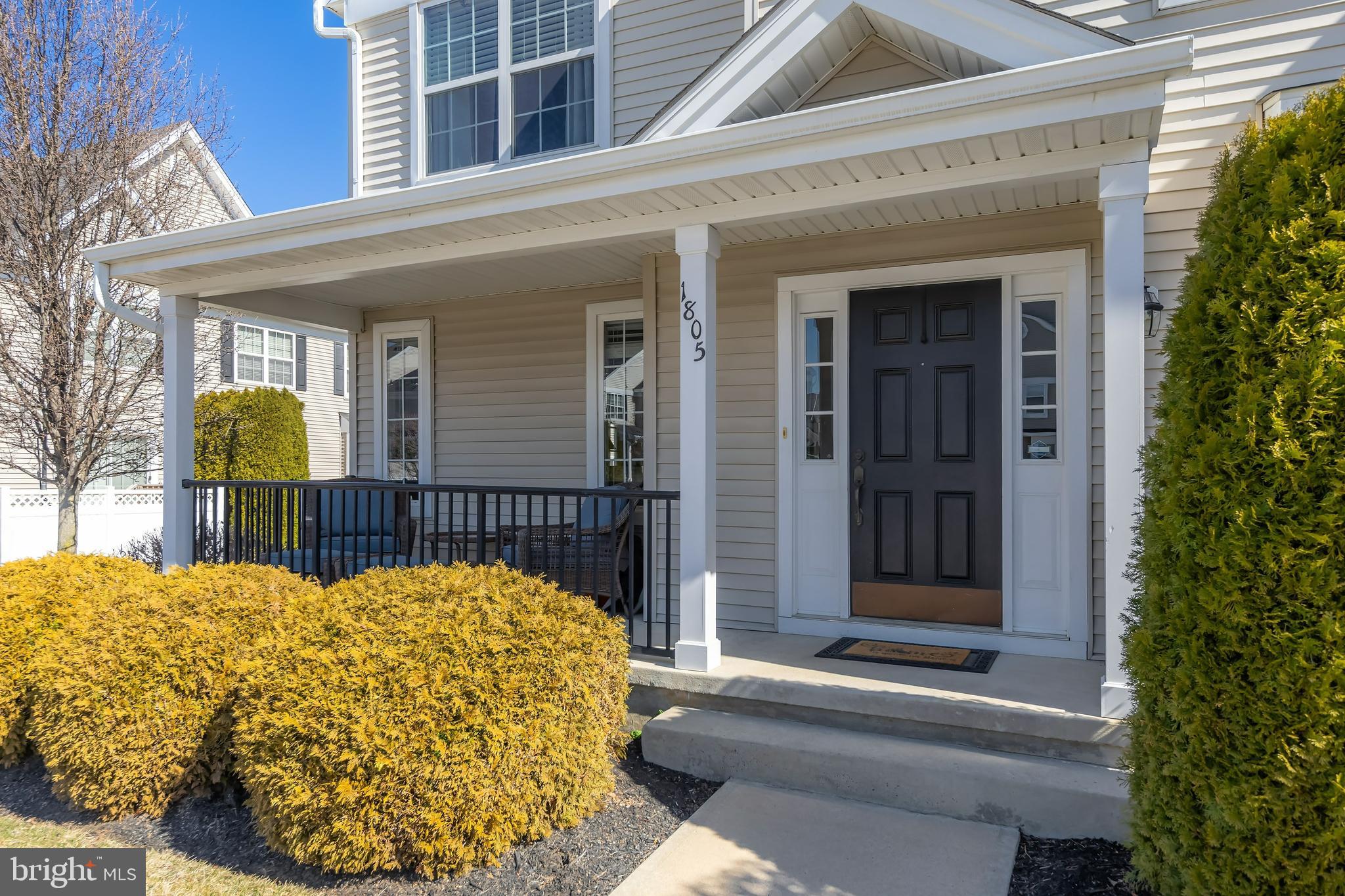 1805 LEXINGTON MEWS