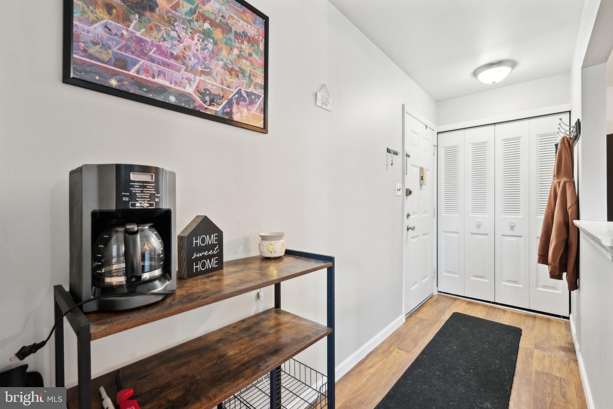 10 Thomas Nelson Bldg