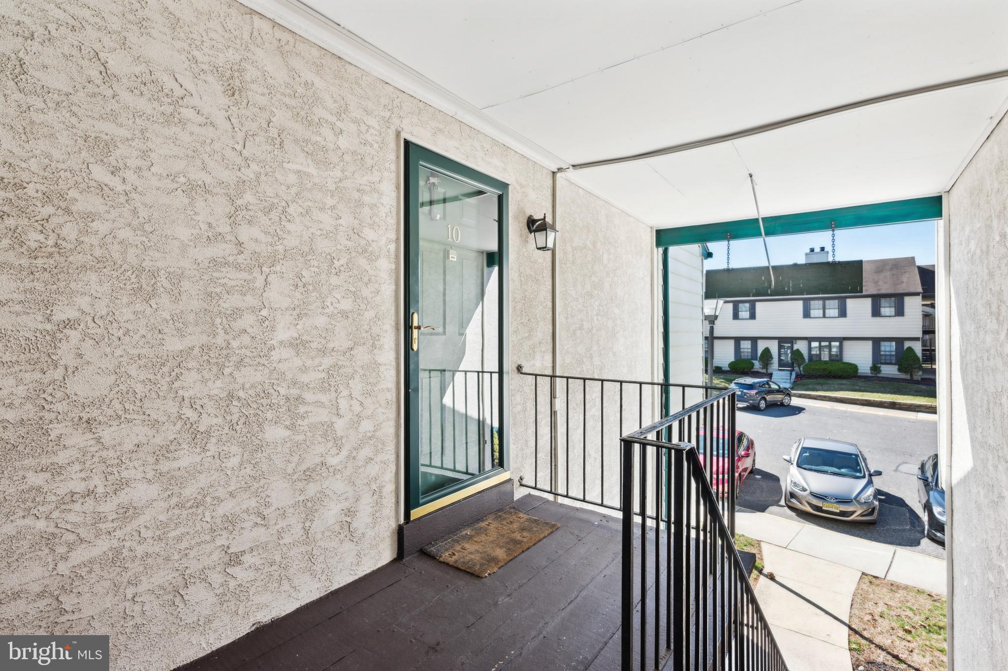 10 Thomas Nelson Bldg