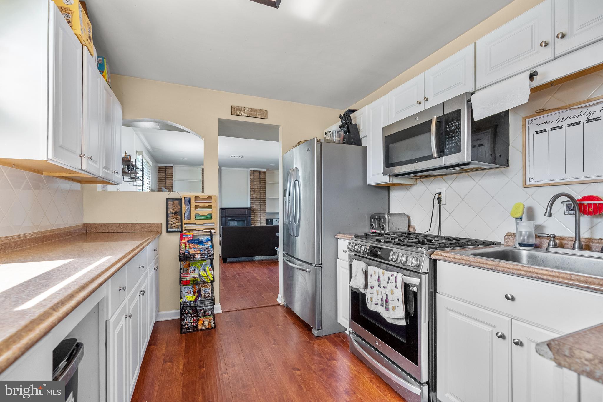 335 Walnut St