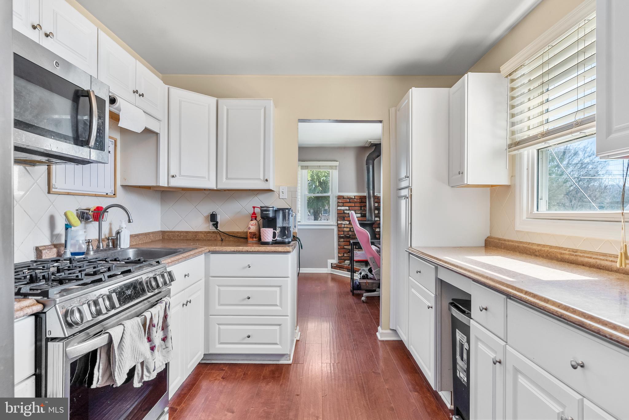 335 Walnut St