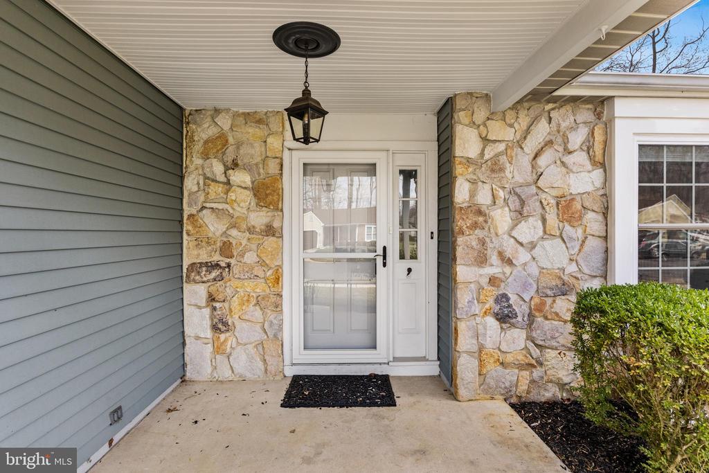19 Kelly Dr