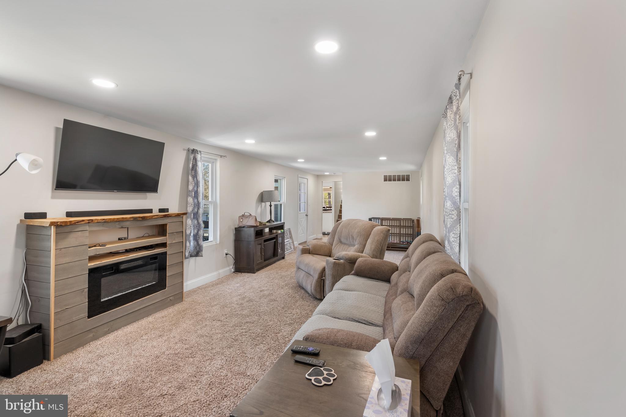 1341 Trolley Ln