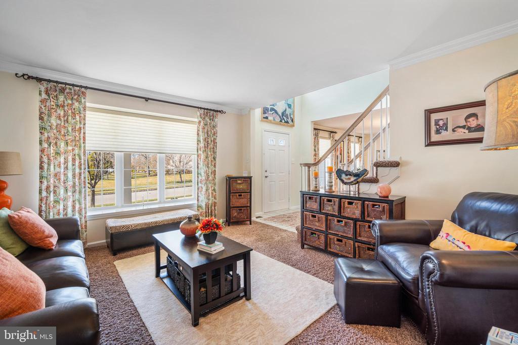 109 BROOKSIDE WAY