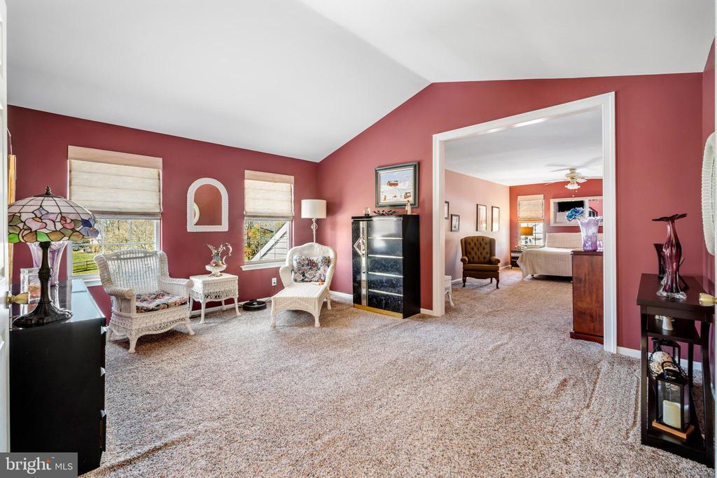 109 BROOKSIDE WAY