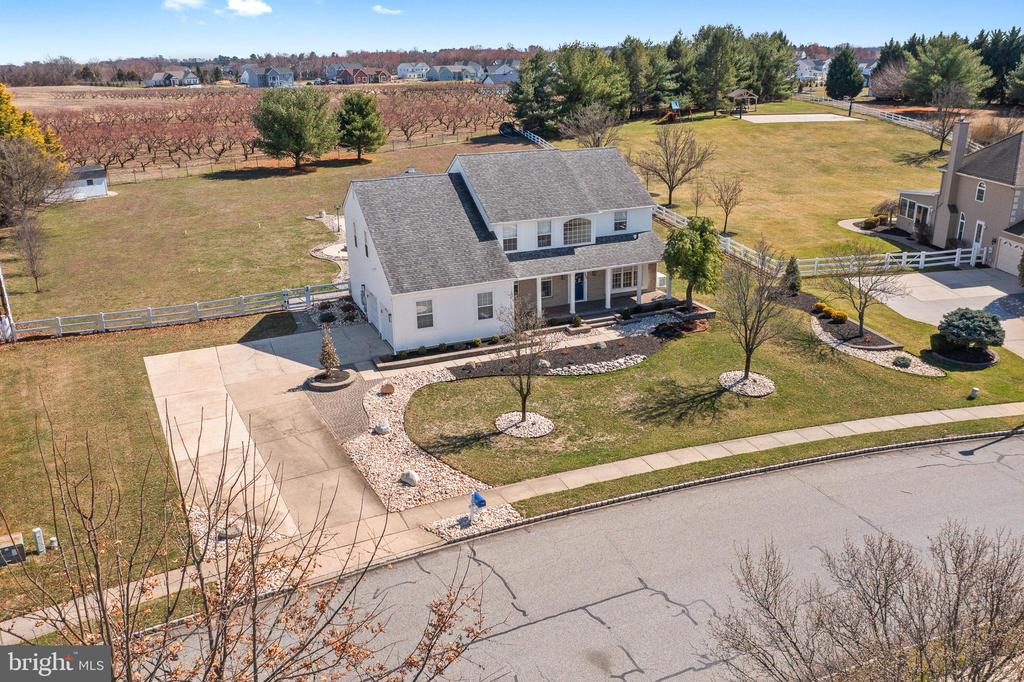 109 BROOKSIDE WAY