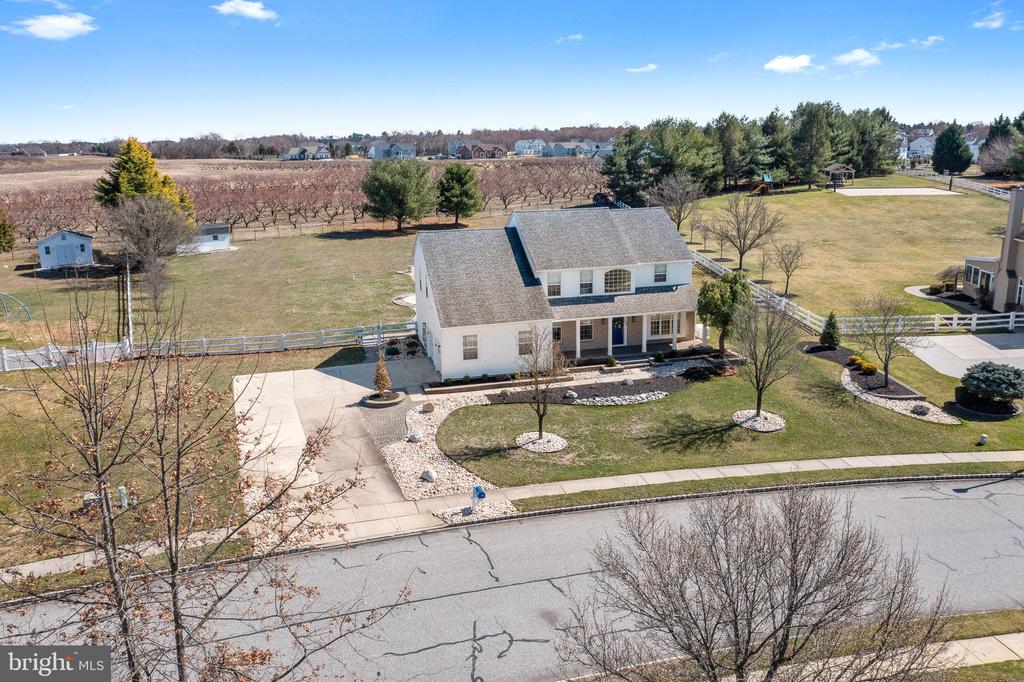 109 BROOKSIDE WAY