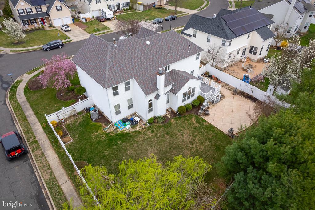 316 PICKWICK DRIVE
