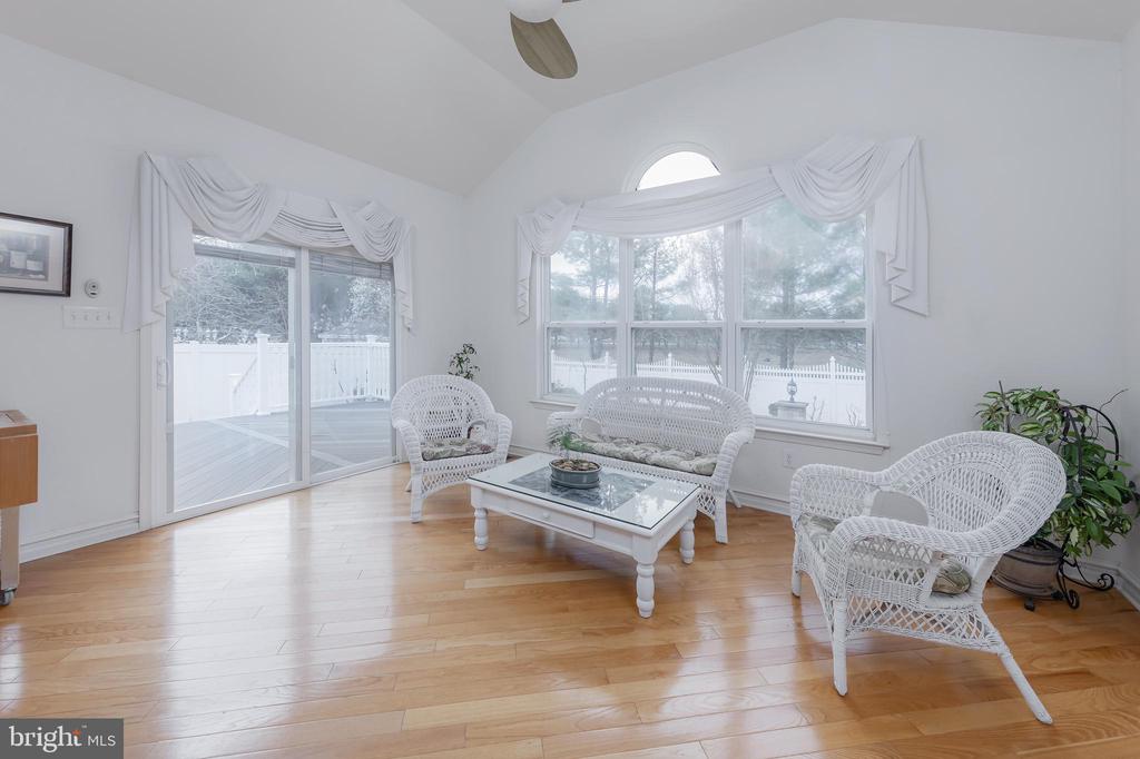 316 PICKWICK DRIVE