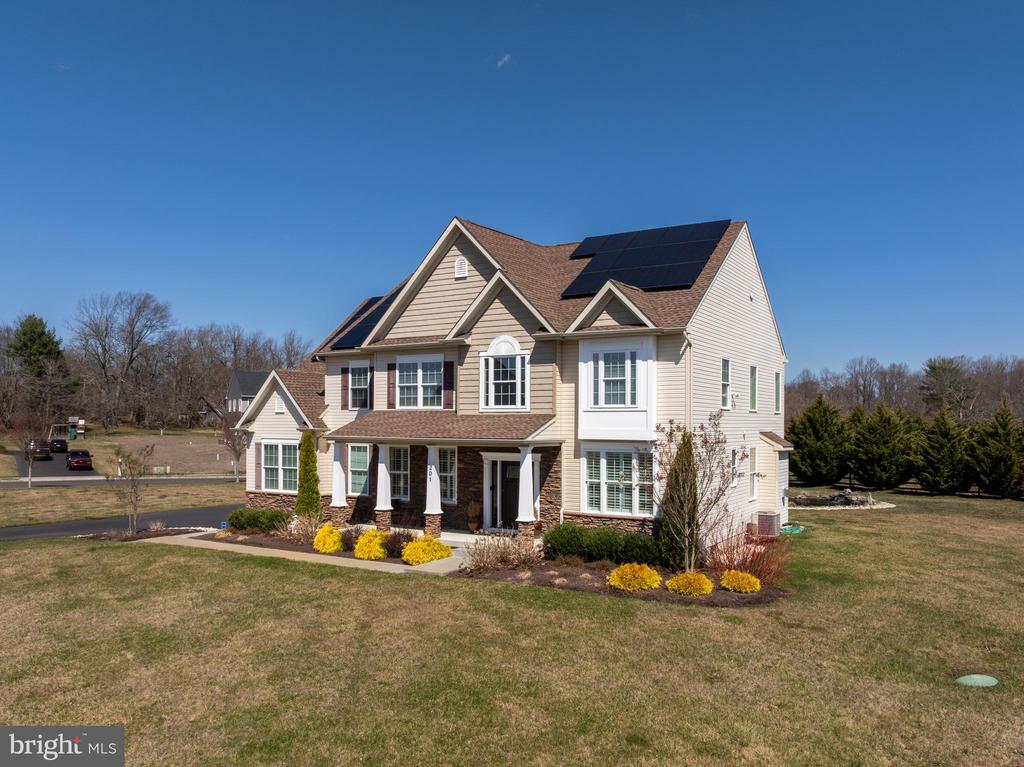 201 Solar Ct
