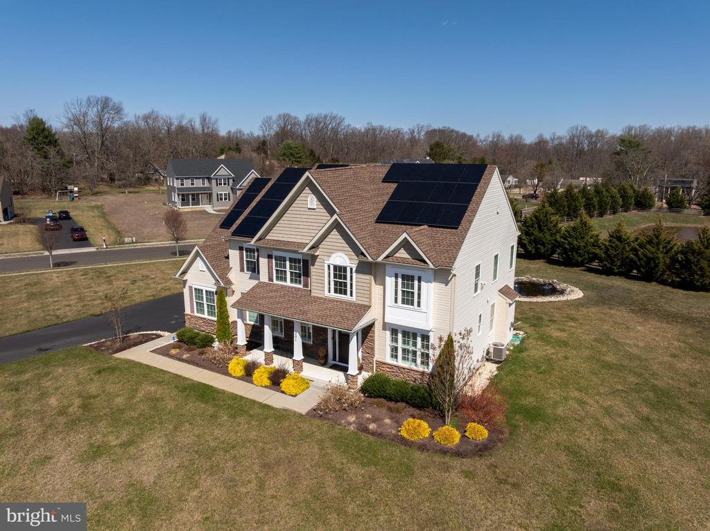 201 Solar Ct