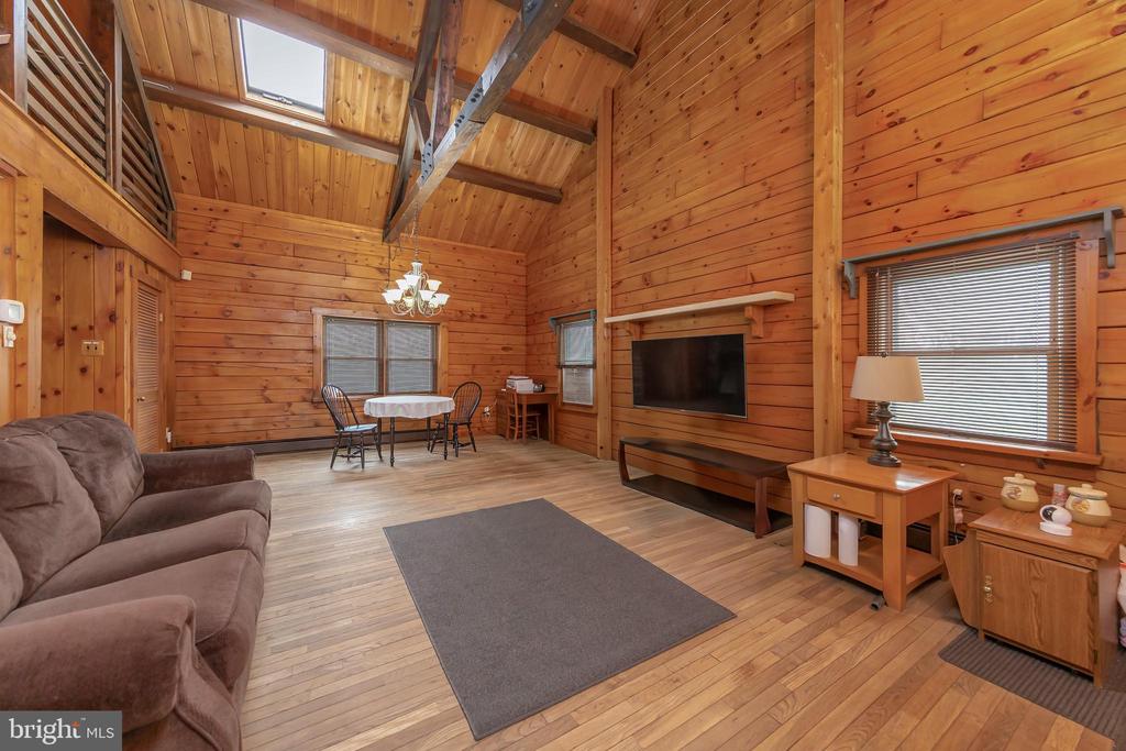 380 BACK CREEK ROAD