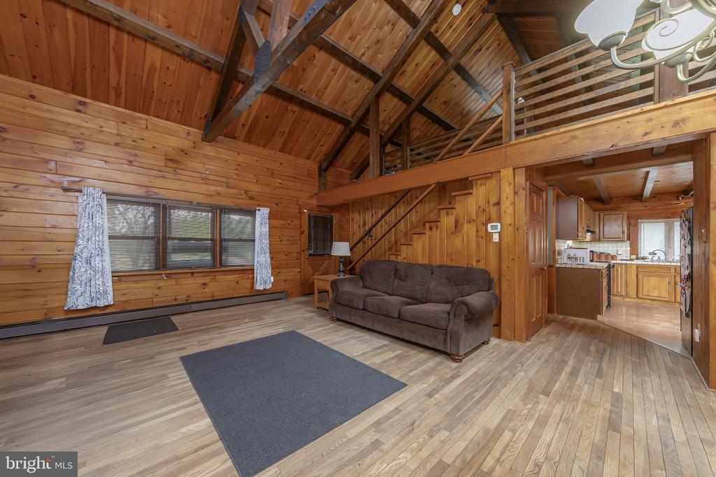 380 BACK CREEK ROAD
