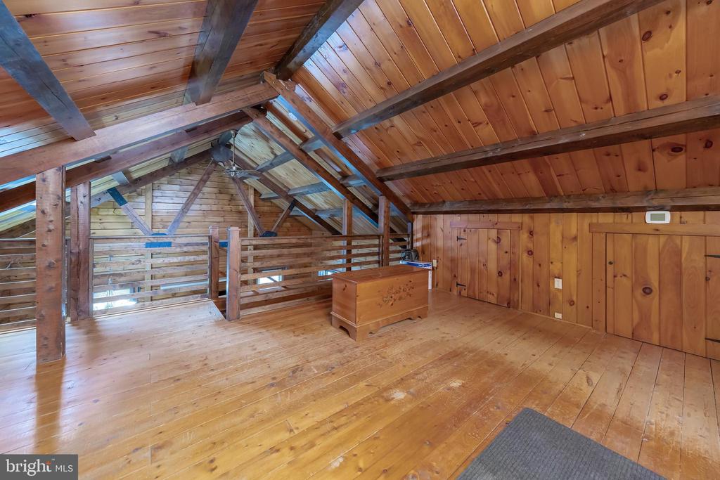 380 BACK CREEK ROAD