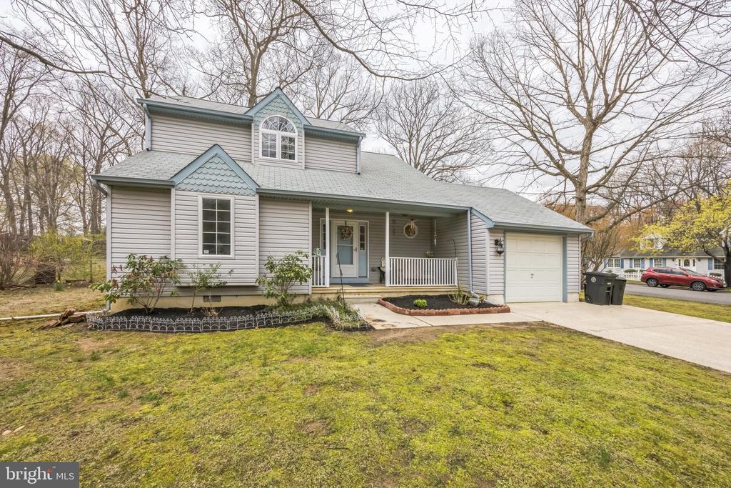 1942 SOUTH SIDE AVENUE