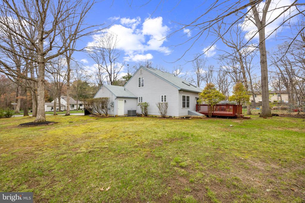 1942 SOUTH SIDE AVENUE