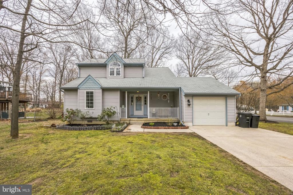 1942 SOUTH SIDE AVENUE