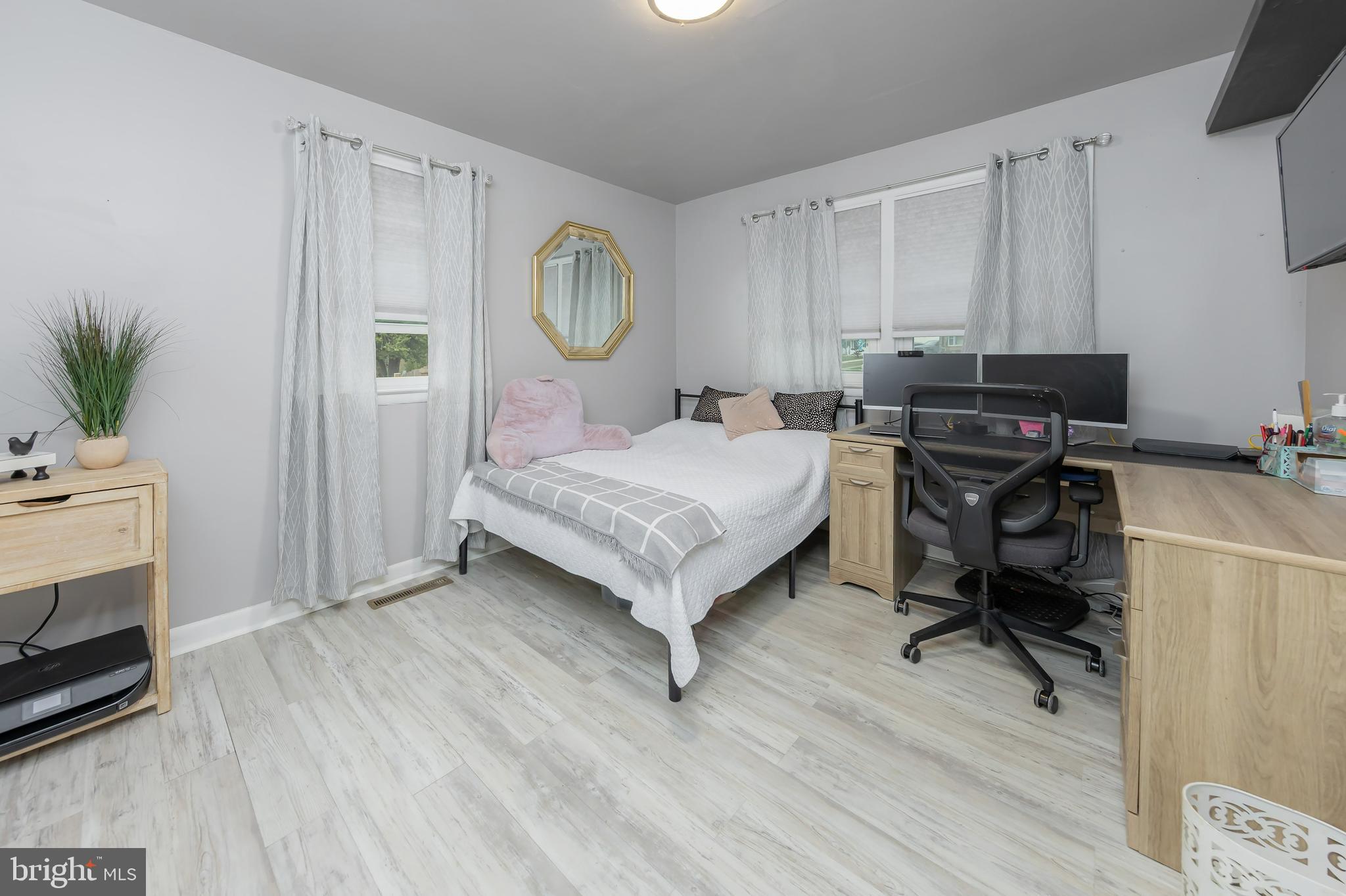 414 WESTMINSTER ROAD