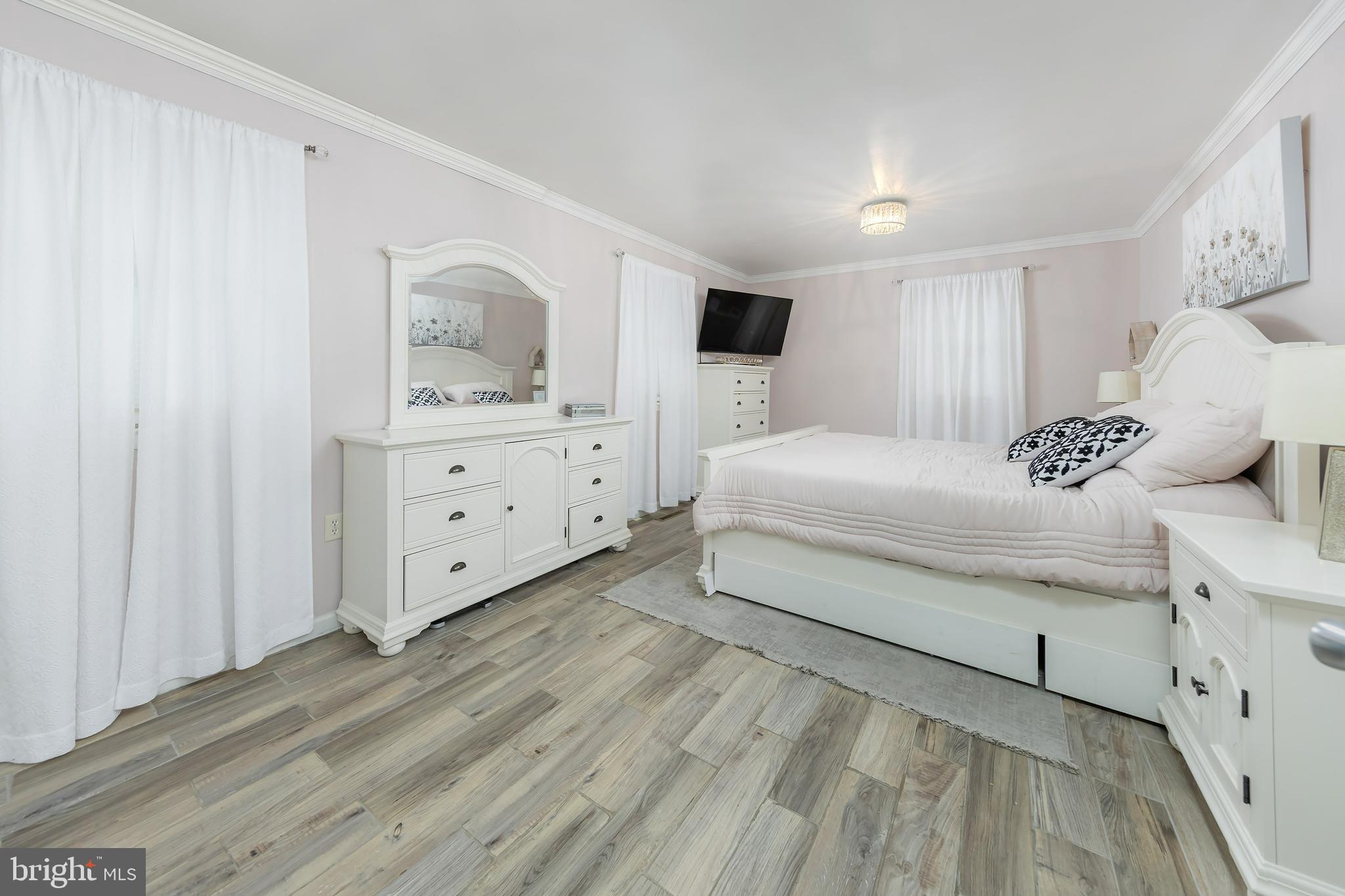 414 WESTMINSTER ROAD